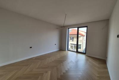 Apartament cu 2 camere decomandat în Central - 13