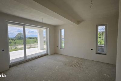 Casă cu 4 camere cu Teren 400 Mp în Central - 10