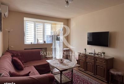 Apartament cu 3 camere semidecomandat în Rogerius