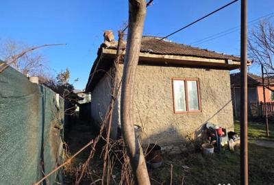 Casă cu 3 camere cu Teren 491 Mp în Central - 3
