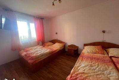 Casă cu 4 camere cu Teren 700 Mp în Central - 14