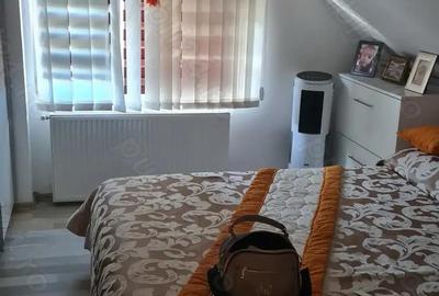 Apartament de vanzare - 4