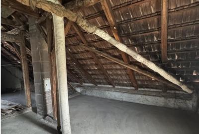 Casa  5 Camere 160 mp, zona  Aurel Vlaicu - 19