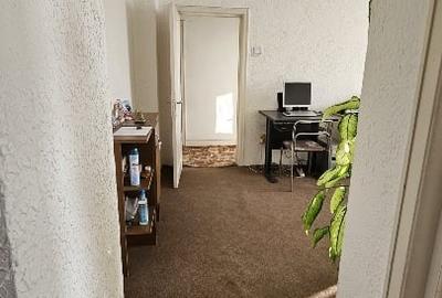 Apartament 2 cam de vânzare, ultra-central, Piața Victoriei 7, direct proprietar - 4