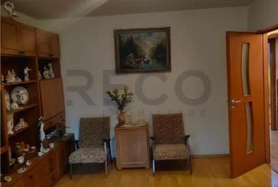 Apartament cu 3 camere decomandat în Decebal - 3