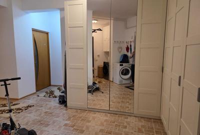 Apartament cu 3 camere decomandat în Central - 4