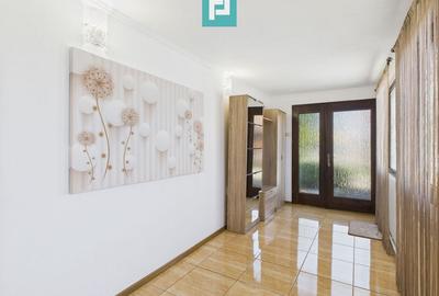 Casă cu 4 camere cu Teren 360 Mp în Central - 8