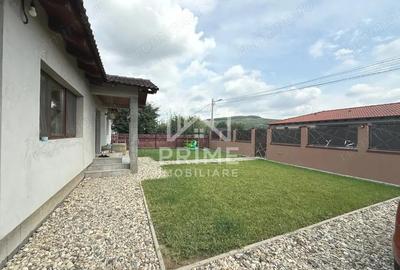 Casă cu 4 camere cu Teren 509 Mp în Șard - 2