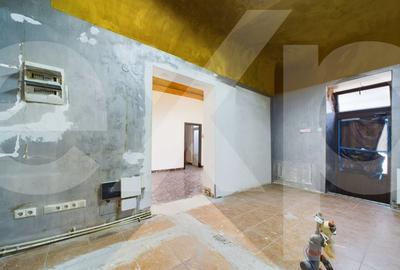 Spațiu comercial, de 130 mp, în Central - 13