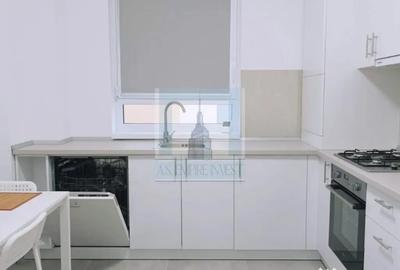 Apartament cu 2 camere decomandat în Tractorul - 4