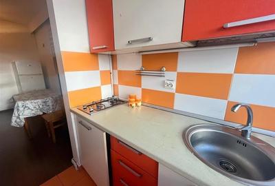 Garsoniera decomandata cu balcon zona Vasile Aaron - 10