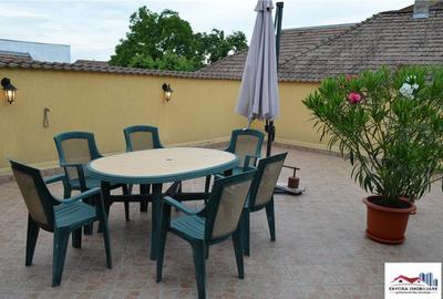 Casa si Spatiu Comercial de Zona Semicentrala - 8