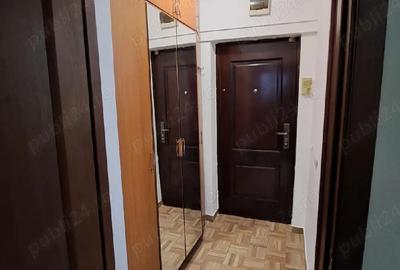 Garsonieră decomandată în Astra - 8