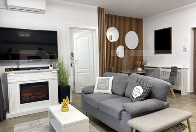 Apartament la cheie, 3 camere, 55 mp, 17 mp terasa, zona Metro - 1