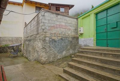 Casa / Vila cu 5 camere de vanzare in zona Schei, Cotun 9 - 8