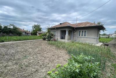 Teren intravilan de 1700 mp, în Coșereni - 2