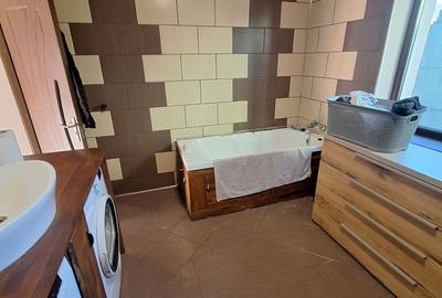 Casă cu 4 camere cu Teren 717 Mp în Central - 12