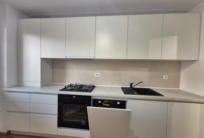 Apartament cu 2 camere decomandat în Astra - 11