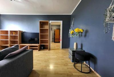 Apartament cu 3 camere semidecomandat, mobilat în Titan - 3