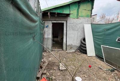 Casă cu 3 camere cu Canalizare în Central - 3