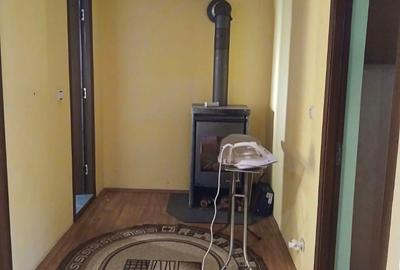 Casă cu 4 camere în Argetoaia - 4