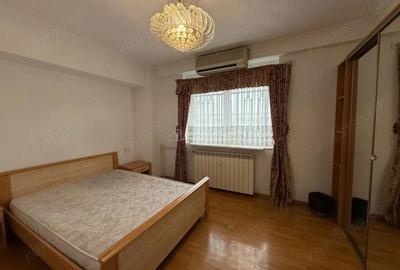 Apartament cu 3 camere decomandat în Decebal - 8