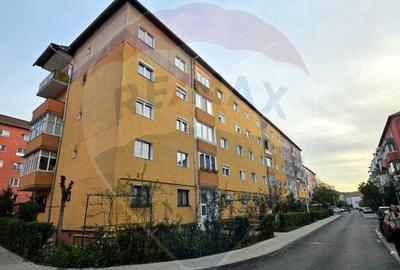 Apartament cu 3 camere de vanzare in zona Vitrometan Apartament cu 3 camere de vanzare in zona Vitrometan - 3