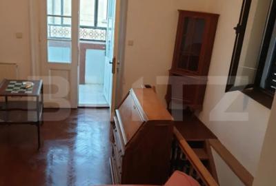 Casă cu 7 camere cu Teren 370 Mp în Democrației - 15