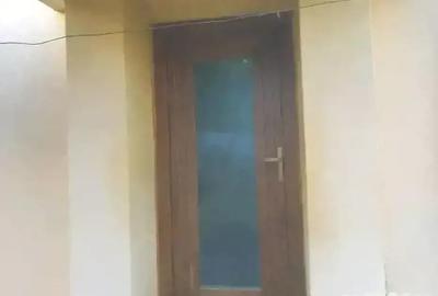 Casă cu 4 camere cu Teren 500 Mp în Central - 5