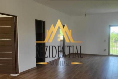 CASA SUPERBA - CERVICESTI (la doar 6 km de Botosani) - 2