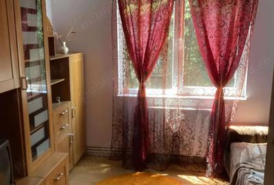 Apartament 3 camere de vanzare , decomandat , Carpati 1 , et. 2 , 53.000 euro neg. - 7