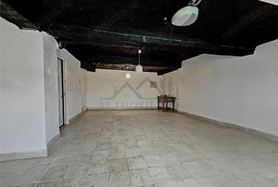 Casa tip duplex spatioasa cu garaj - 13