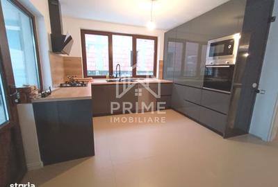 Casă cu 5 camere cu Teren 300 Mp în Central - 11