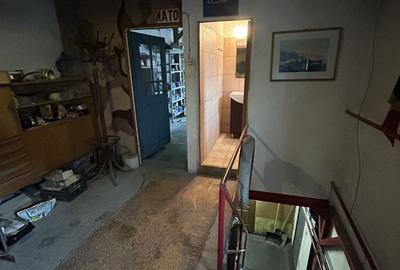 Casă cu 4 camere cu Teren 179 Mp în Barbu Văcărescu