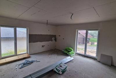 Casă individuală cu 4 camere cu Teren 500 Mp în Popești - 10