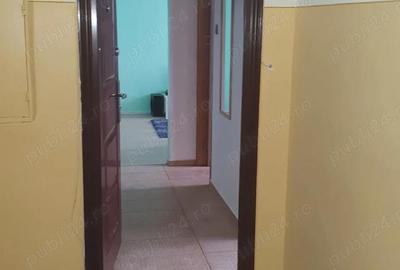 Garsonieră decomandată în Titan - 13