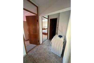 REA1026251 Apartament 3 camere in bloc reabilitat Panduri - 14