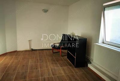 Inchiriere spa?iu, et.1, 300 mp, situat in Targu Jiu, Calea Bucure?ti - 3