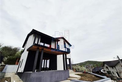 Casă cu 4 camere cu Teren 400 Mp în Tomești - 9