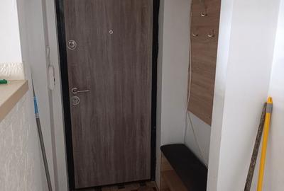 Apartament cu 2 camere semidecomandat în Central - 1