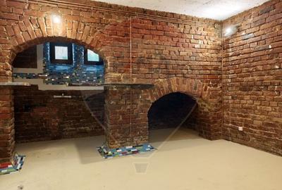 Casă cu 5 camere cu Teren 180 Mp în Dorobanți - 4