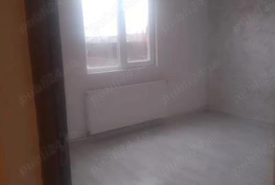 Casă cu Teren 616 Mp în Cernele - 3