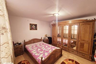 Casă cu 5 camere decomandat cu Teren 1600 Mp în Dobreni - 9