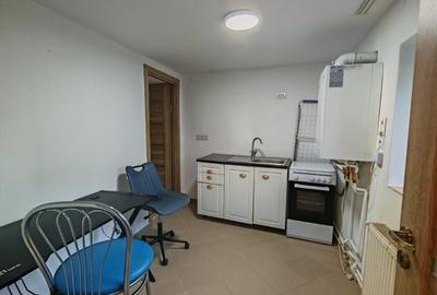 Apartament cu 1 camere semidecomandat în Central - 9
