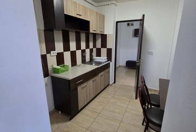 Apartament cu 2 camere decomandat în Central - 4