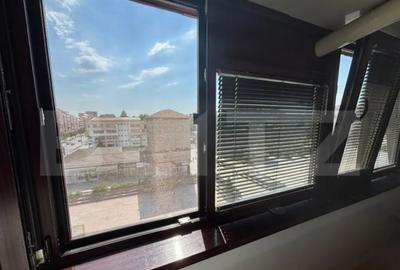 Apartament cu 3 camere decomandat, mobilat în Cetate - 7