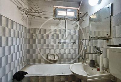 Apartament cu 3 camere semidecomandat în Centru Civic - 6