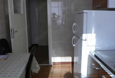 Ap 2 camere zona Complex - UVT, centrala proprie