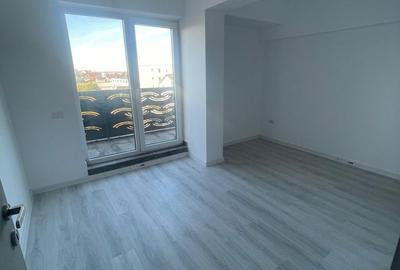 Apartament cu 3 camere în Central - 3