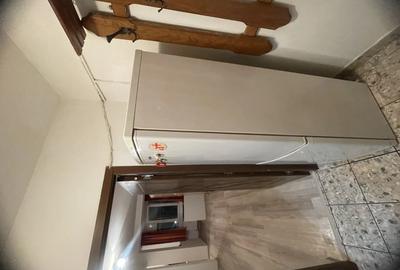 Dau in chirie garsoniera, vis a vis de Vivo mall, et 4 din 7, bloc cu lift - 1